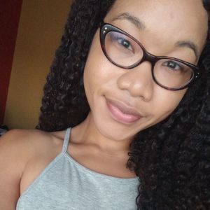 Meet your Posher, Mercedez